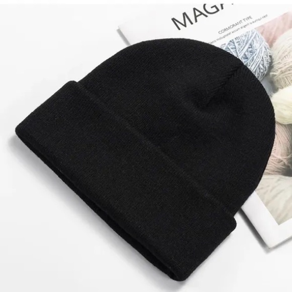 George Black Ribbed Beanie - Picture 3 of 3